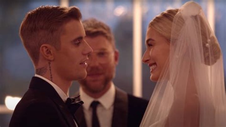 Chantel Jeffries & Justin Bieber Relationship — Why They Went To Panama – Hollywood Life